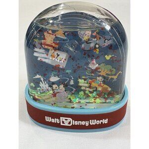 Walt Disney World Mickey & Friends "Play in the Park" Snow Globe
